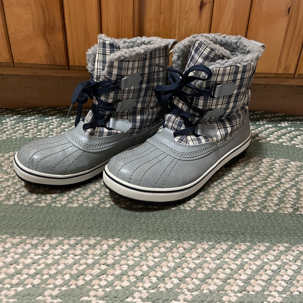 Sorel Women’s Tivoli Limestone Snow Boots - Picture 2 of 9